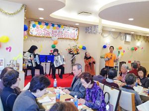 「つどい場」うたごえ喫茶 「つどい場」うたごえ喫茶